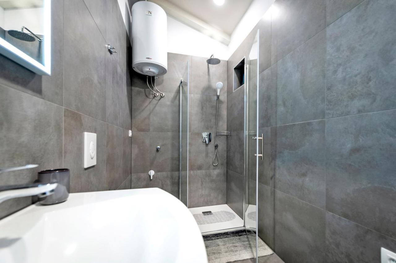 Deluxe Apartments A&A - 2 Rovinj Ngoại thất bức ảnh