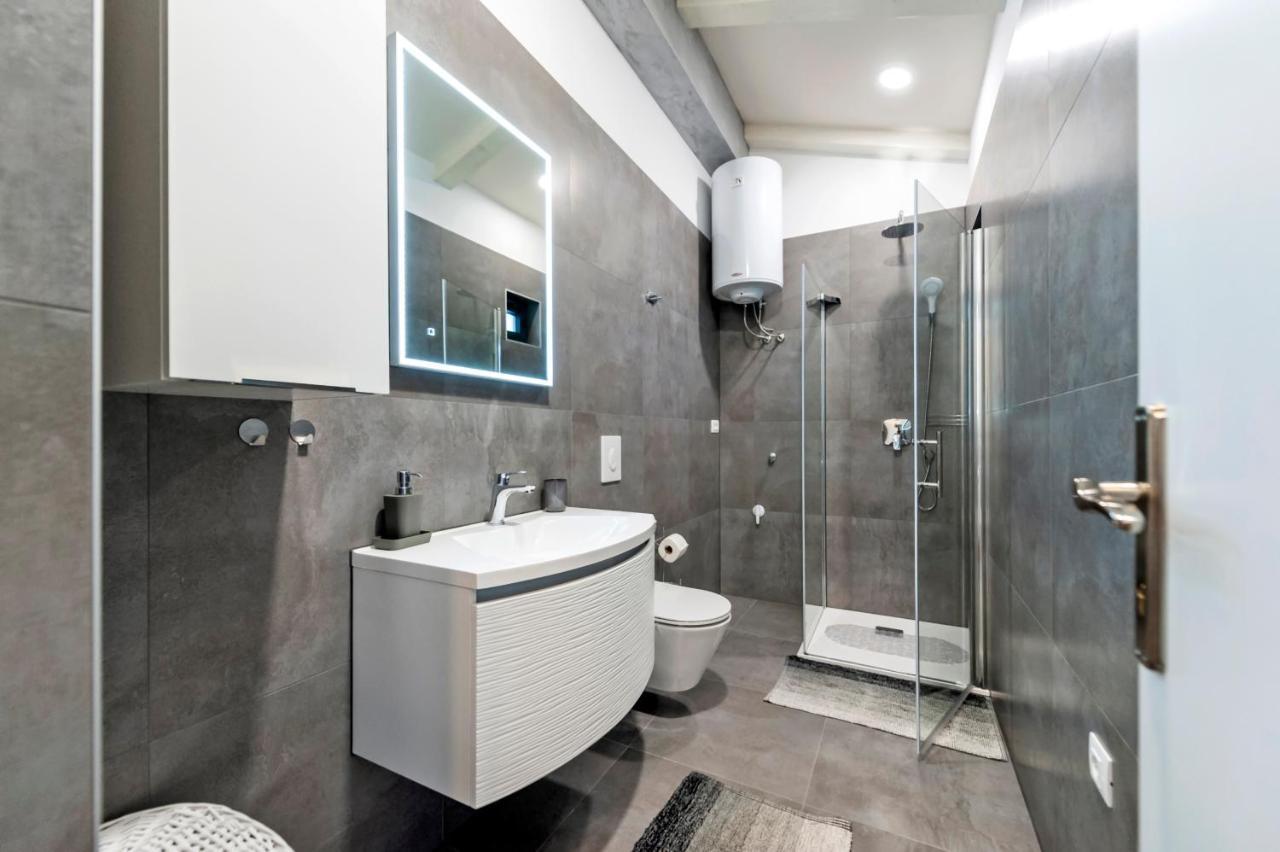 Deluxe Apartments A&A - 2 Rovinj Ngoại thất bức ảnh