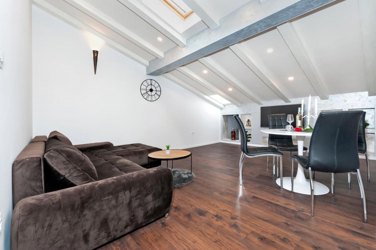 Deluxe Apartments A&A - 2 Rovinj Ngoại thất bức ảnh