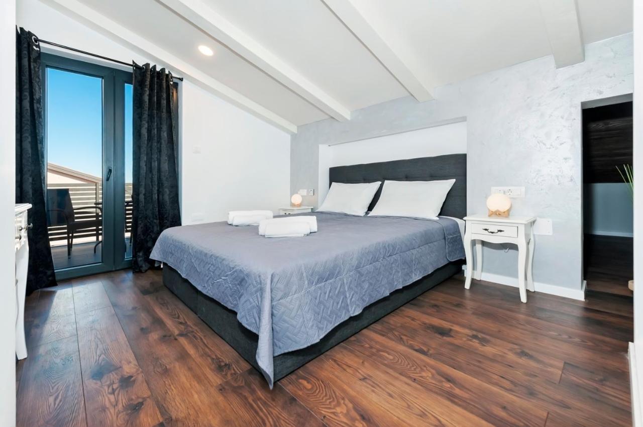 Deluxe Apartments A&A - 2 Rovinj Ngoại thất bức ảnh