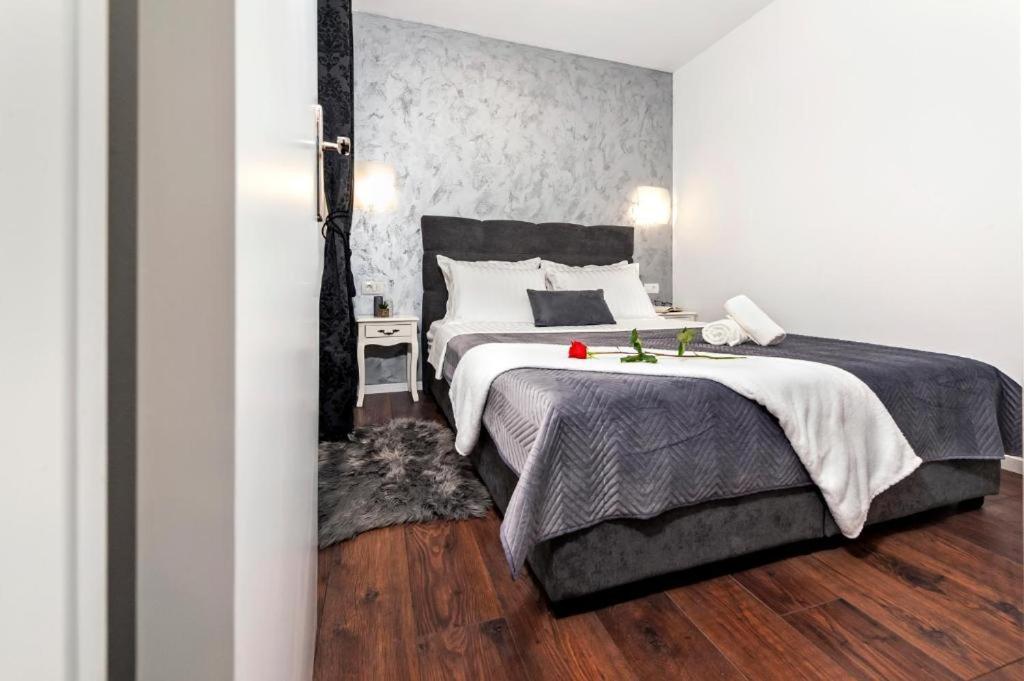 Deluxe Apartments A&A - 2 Rovinj Ngoại thất bức ảnh
