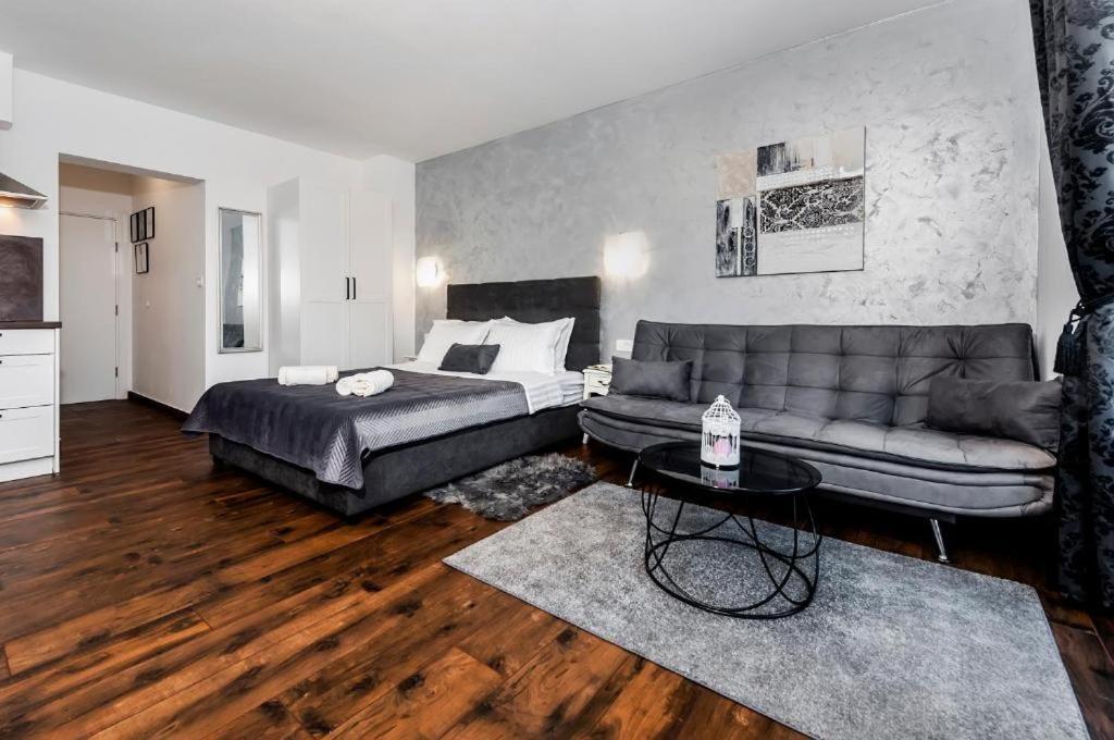Deluxe Apartments A&A - 2 Rovinj Ngoại thất bức ảnh
