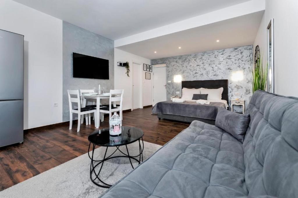 Deluxe Apartments A&A - 2 Rovinj Ngoại thất bức ảnh