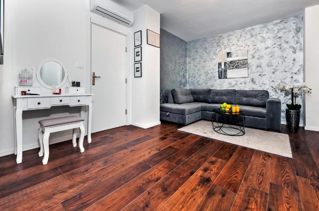 Deluxe Apartments A&A - 2 Rovinj Ngoại thất bức ảnh