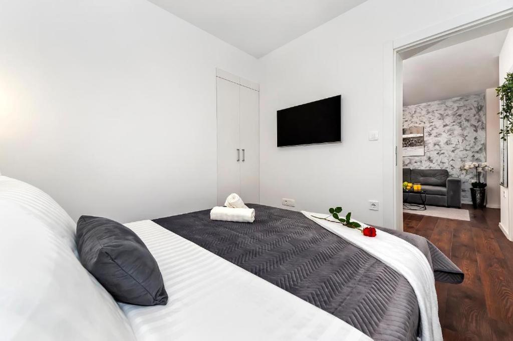 Deluxe Apartments A&A - 2 Rovinj Ngoại thất bức ảnh